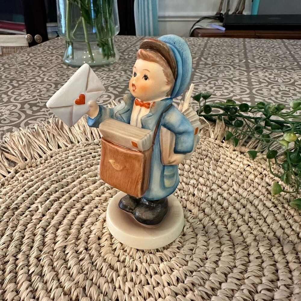 M.I. Hummel Goebel Germany Postman Boy Mailman Figurine 119 TMK 7 Vintage